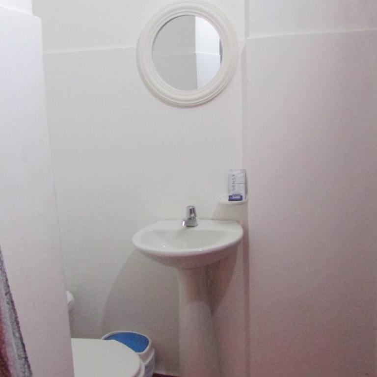 Hotel Playa y Café - Habitación Familiar con baño privado - 4