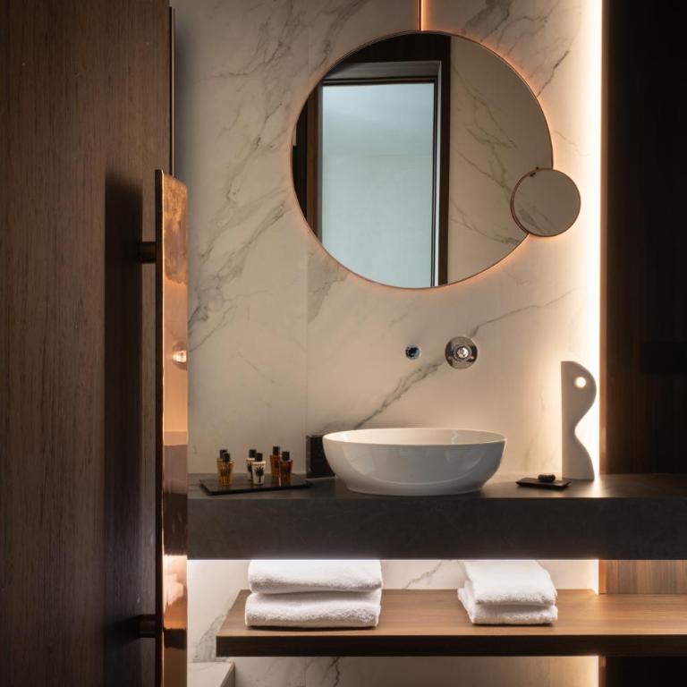 Agra Suites - Superior Double Room - 29