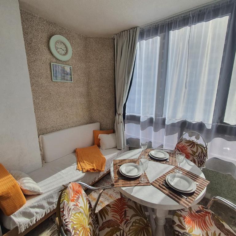 VINTAGE BENIDORM - Apartamento de 1 dormitorio - 12