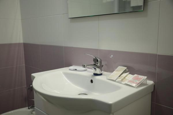 BlueBay Residence Resort - Appartamento con 1 Camera da Letto (2 Adulti) - Fucsia - 9