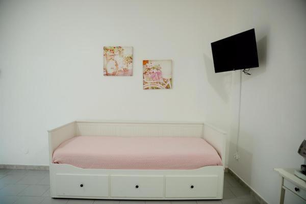 BlueBay Residence Resort - Appartamento con 1 Camera da Letto (2 Adulti) - Fucsia - 1