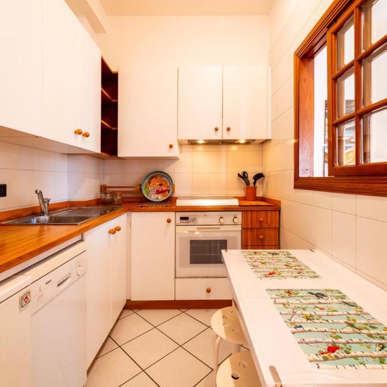 Gerbett Apartment with Terrace by Wonderful Italy - Appartamento con Terrazza - 16