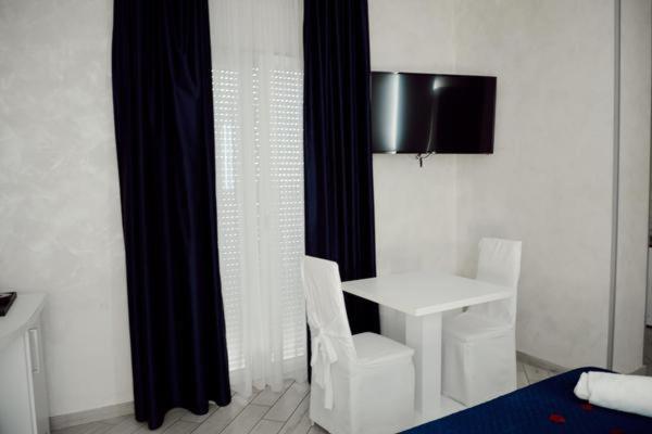 BlueBay Residence Resort - Suite Queen con Vasca Idromassaggio - 6
