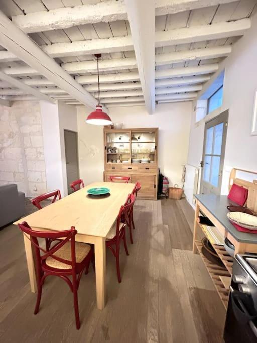 "Le couvent bleu" Arles arènes Terrasse - Two-Bedroom Townhouse - 10