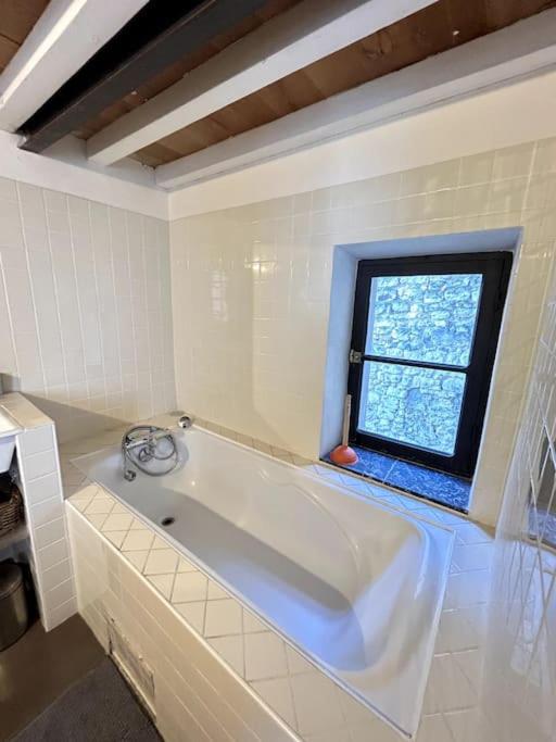 "Le couvent bleu" Arles arènes Terrasse - Two-Bedroom Townhouse - 19