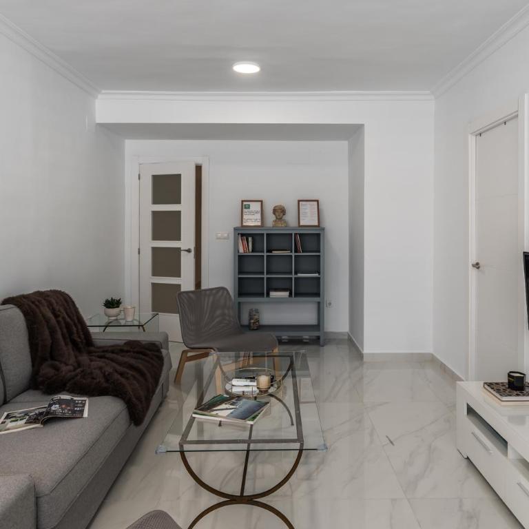 tuGuest Alhamar Apartment - Three-Bedroom Apartment - 7