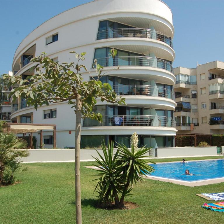 Apartamento en primera línea de mar en Roses con terraza - ES-228-90 - Apartamento - 6