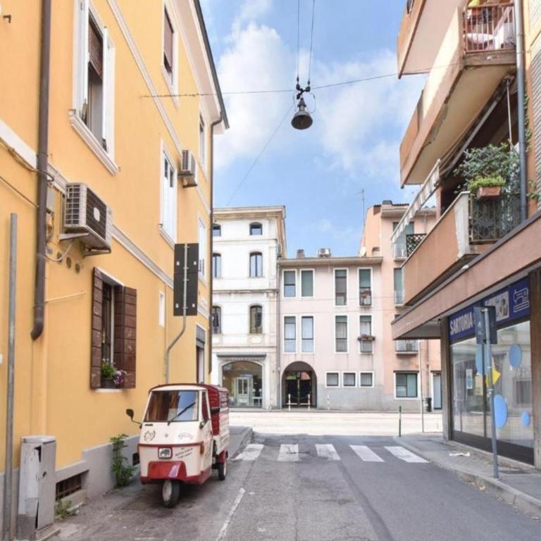 Welc-ōM Golden Apartment - Appartamento con 1 Camera da Letto - 8