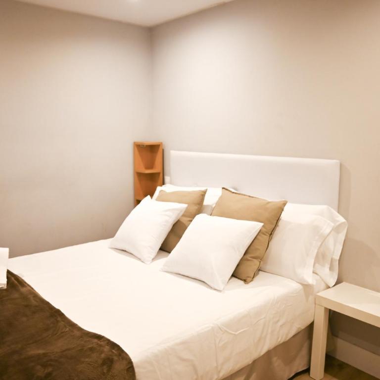 For You Rentals Apartment TEMPORAL Madrid Cava Baja-La Latina CBA361 - Apartment - 48