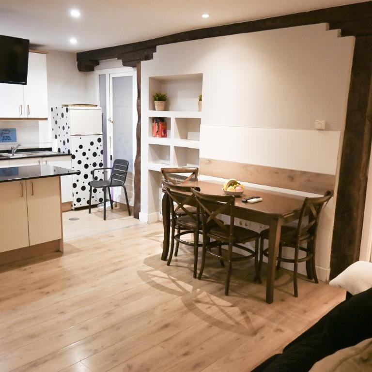 For You Rentals Apartment TEMPORAL Madrid Cava Baja-La Latina CBA361 - Apartment - 2