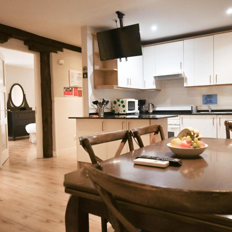 For You Rentals Apartment TEMPORAL Madrid Cava Baja-La Latina CBA361 - Apartment - 12