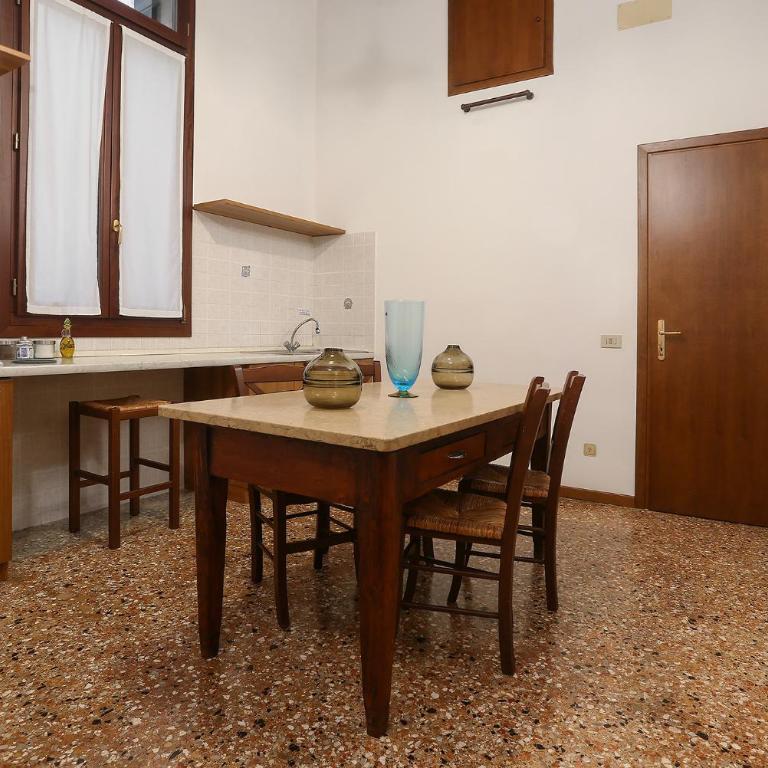 Leoncini with a wonderful canal view - One-Bedroom Apartment - 21