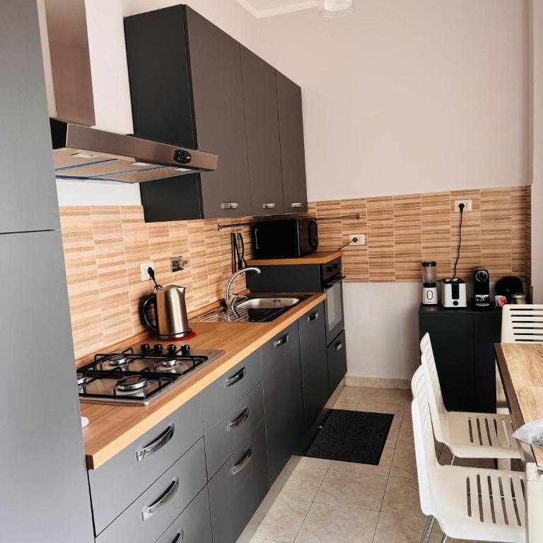 VATICAN GREEN HOLIDAYS HOUSE - Appartamento con 3 Camere da Letto - 11