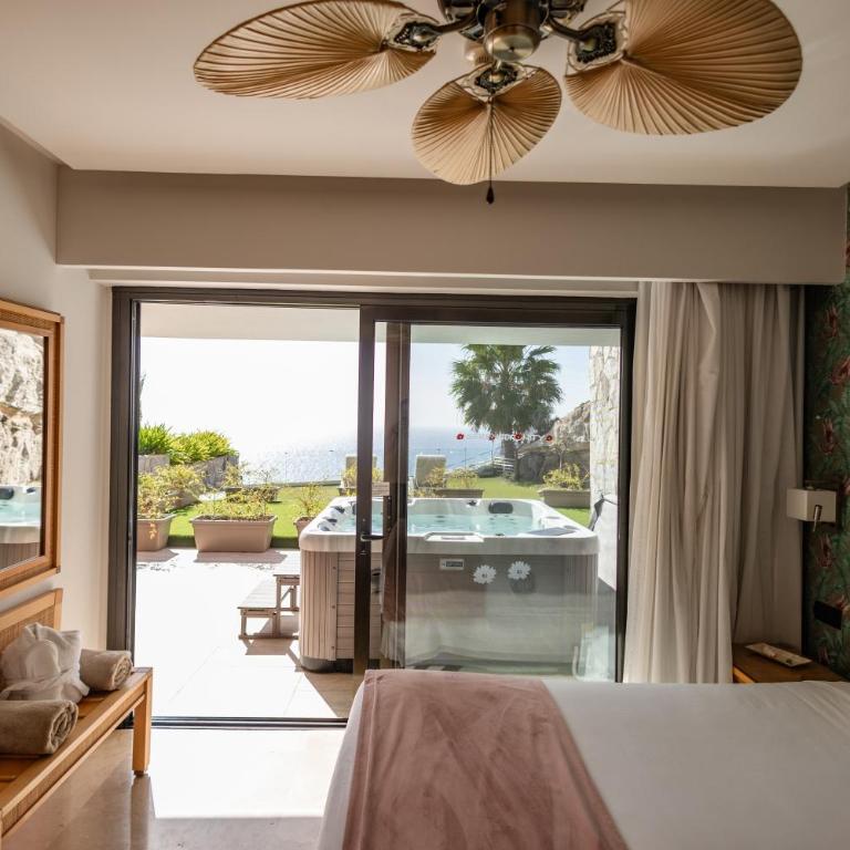 Serenity Amadores - Premium Villa with Hot Tub - 12
