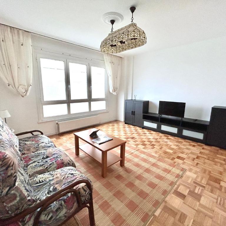 VibesCoruña - Madariaga 41 - Apartamento de 3 dormitorios - 4