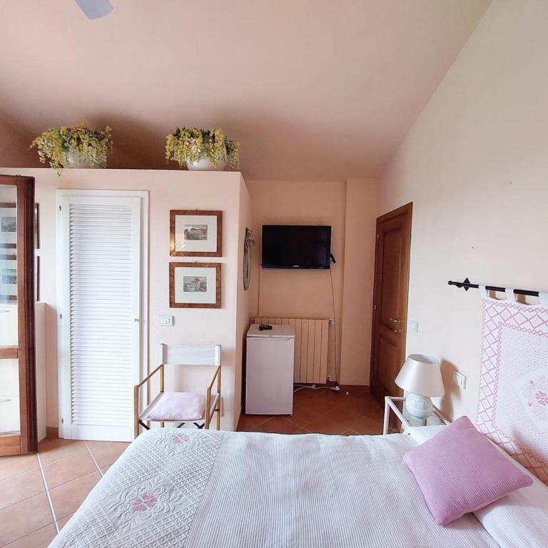 La Casa del Mirto - Camera Matrimoniale con Vista Giardino - 7