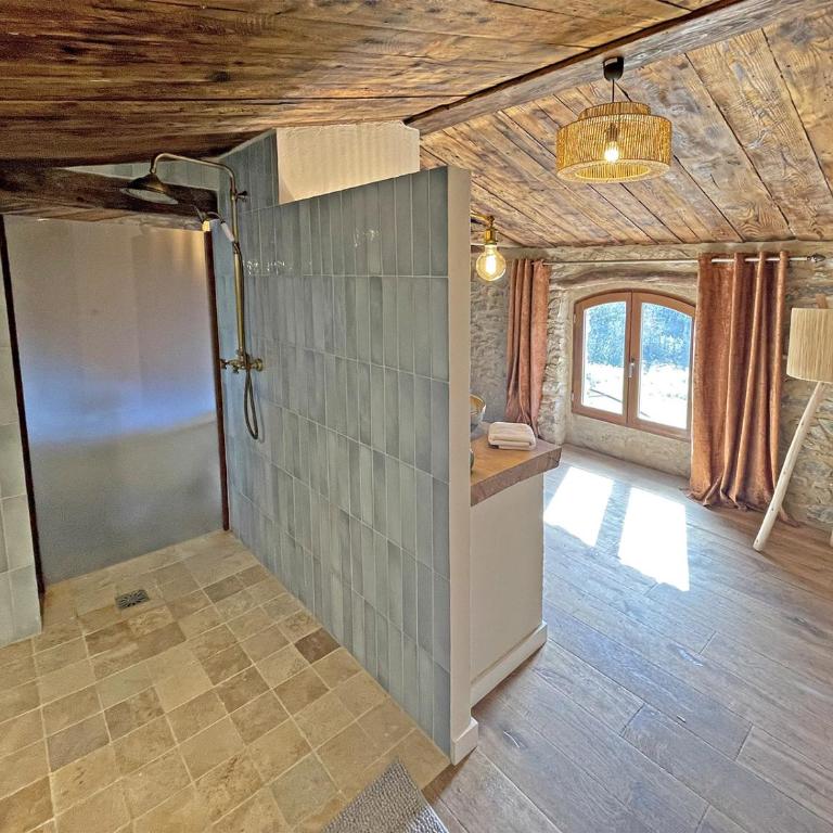 La Bergerie de Foneri - Véritable mas en pierre pour 6 pers avec piscine chauffée - Villa 3 Chambres - 17