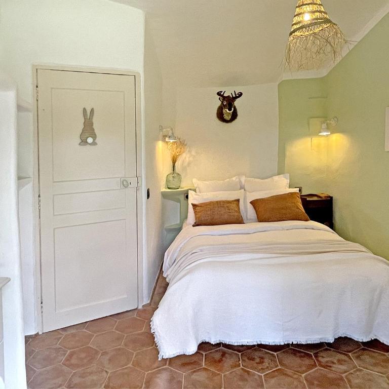 La Bergerie de Foneri - Véritable mas en pierre pour 6 pers avec piscine chauffée - Villa 3 Chambres - 25