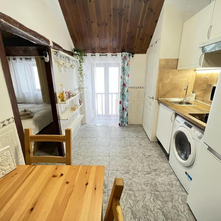Free Parking, 40 meters from the beach, WI-FI, AC - Apartamento de 1 dormitorio - 21