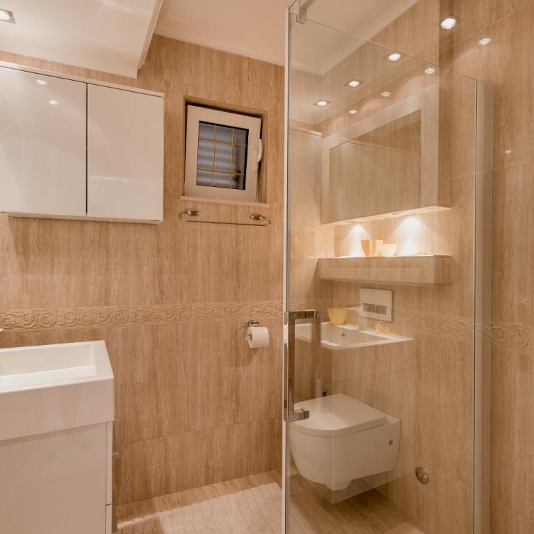 Apartments Porobic - Two-Bedroom Apartment - 18