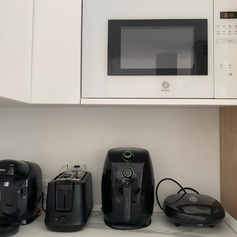 Piso en Arturo Soria para 5 personas cerca del Aeropuerto y de IFEMA no permitido alquiler turístico - Apartamento de 2 dormitorios - 12
