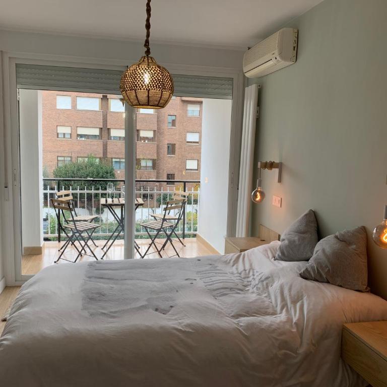Piso en Arturo Soria para 5 personas cerca del Aeropuerto y de IFEMA no permitido alquiler turístico - Apartamento de 2 dormitorios - 16