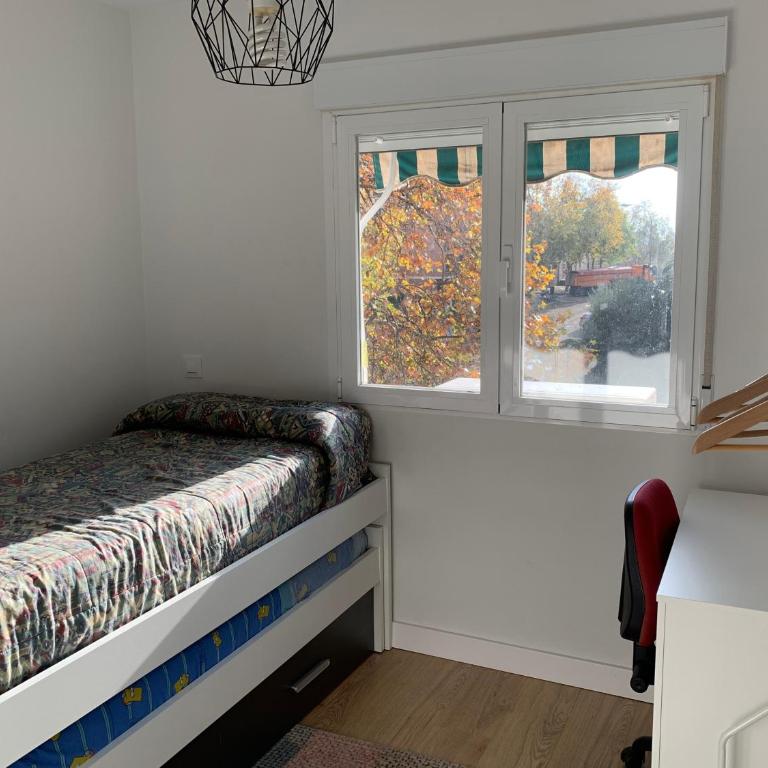 Piso en Arturo Soria para 5 personas cerca del Aeropuerto y de IFEMA no permitido alquiler turístico - Apartamento de 2 dormitorios - 27