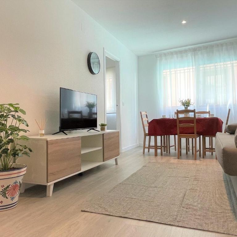 ARIMAT URBAN FLAT Zona Centro Mercado Rambla - Apartamento de 2 dormitorios - 2