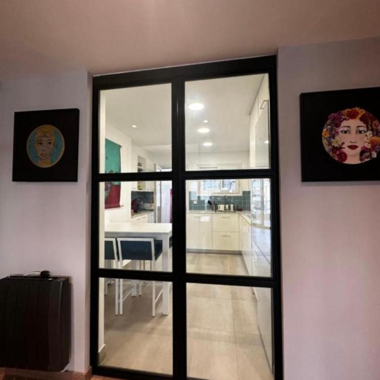Grand appartement superbe vue mer, plage principale de Salou - Three-Bedroom Apartment - 20