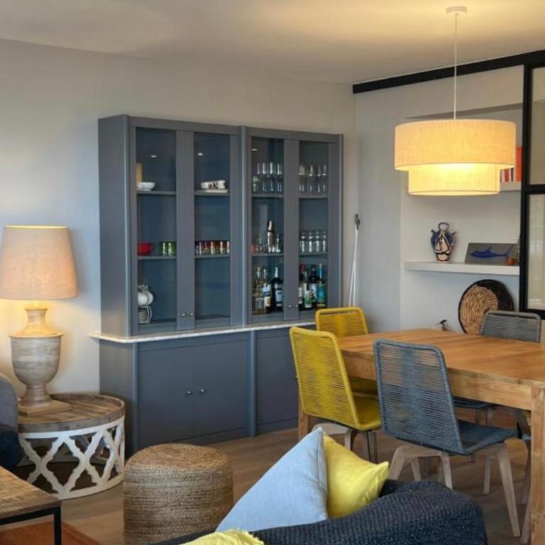 Grand appartement superbe vue mer, plage principale de Salou - Three-Bedroom Apartment - 18
