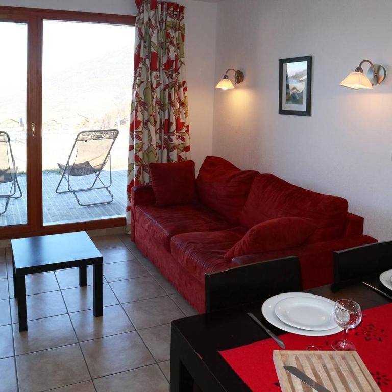 Chalet cosy 6 pers. avec piscine, sauna, hammam et balcon – Les Orres 1800 - FR-1-322-149 - Chalet (6 Adultes) - 1