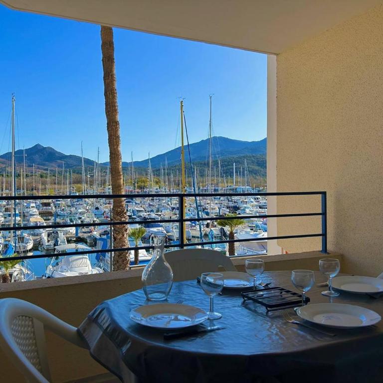 T2 cabine 4 pers. près plage, parking, vue port - Argelès - FR-1-388-90 - Appartement (6 Adultes) - 1