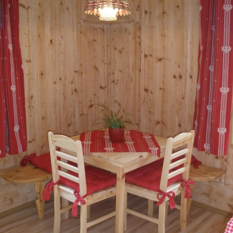 Haus Ruetzbach - Apartment - auf 2 Etagen - 24