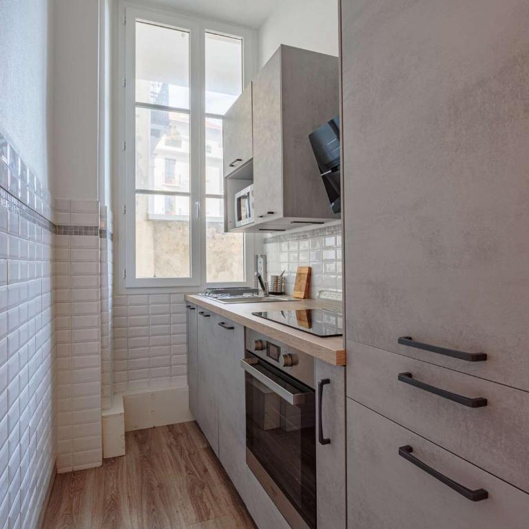 Appartement rénové pour 4 pers en centre de Biarritz à 250m de la plage - FR-1-3-581 - Appartement - 10