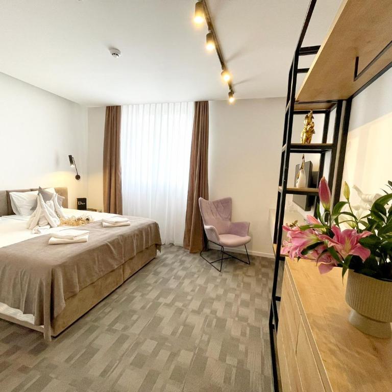 Hotel NPL CODE - Deluks Dvokrevetna Soba sa Bračnim Krevetom - 29