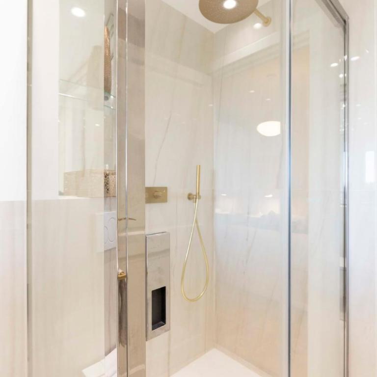 Exceptional Super-Cannes Glaïeuls with sea views pools & private jacuzzi - Appartement - 20
