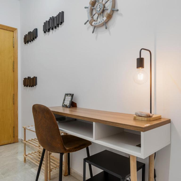 Apartment in Fuengirola by Costarentals - Ref 227 - Estudio - 14
