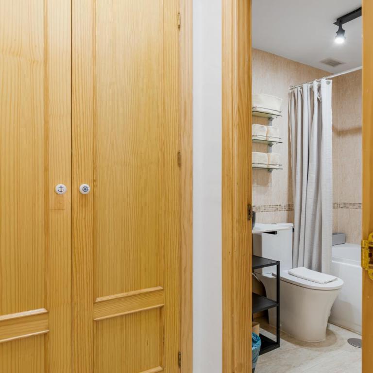 Apartment in Fuengirola by Costarentals - Ref 227 - Estudio - 15