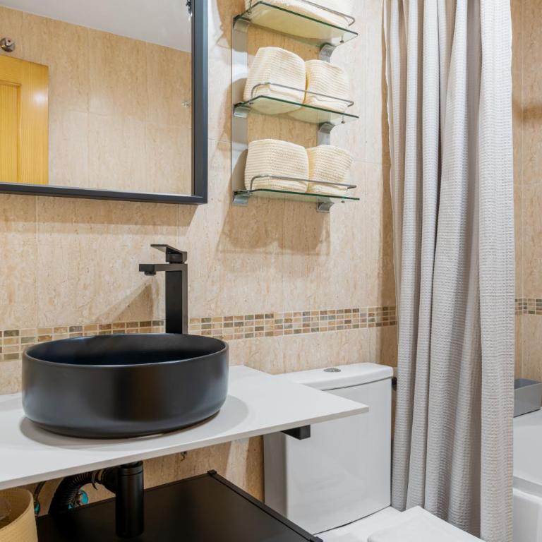 Apartment in Fuengirola by Costarentals - Ref 227 - Estudio - 18