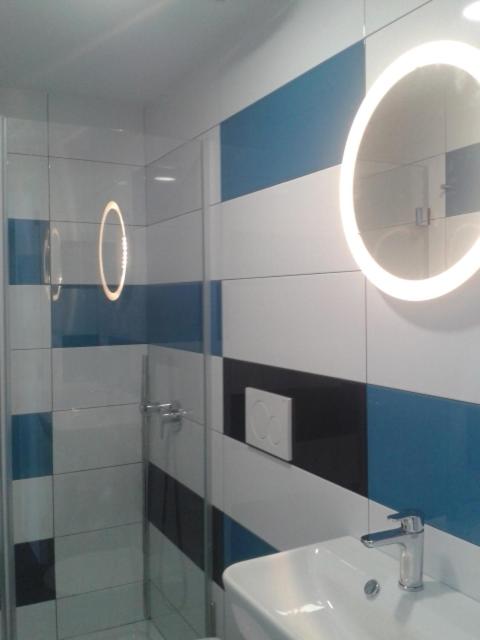 Falow - Habitación Doble Superior con 2 camas y baño privado - 18