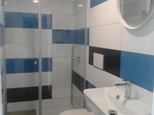 Falow - Habitación Doble Superior con 2 camas y baño privado - 23