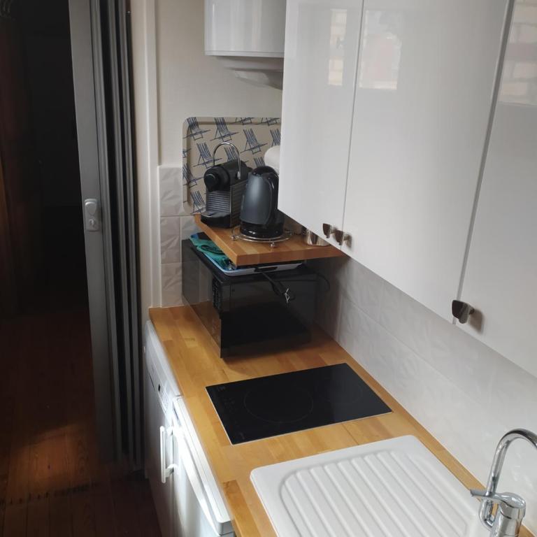 Les Grands Ducs - One-Bedroom Apartment - 15