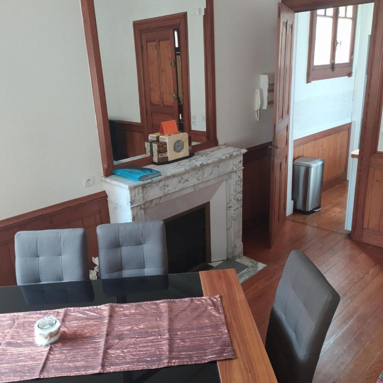 Les Grands Ducs - One-Bedroom Apartment - 12