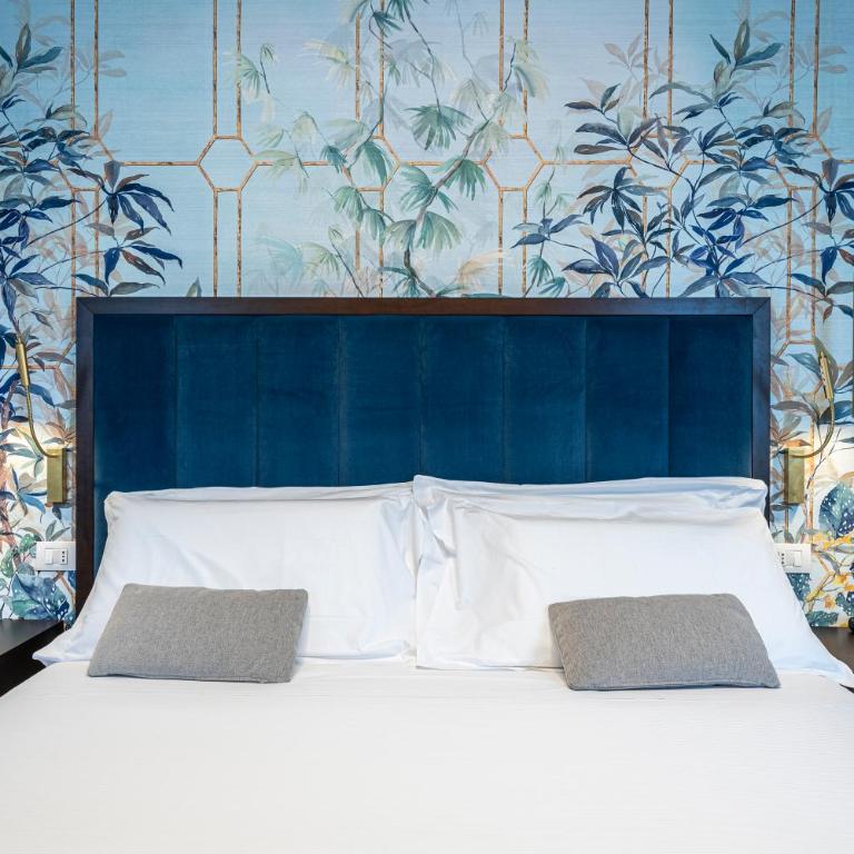 Glimpse Hotel - Suite Deluxe - 12