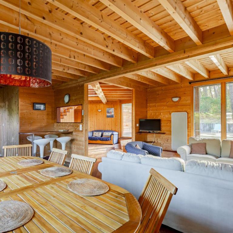 Villa 5ch au calme dans le domaine du golf - Villa avec Piscine Privée - 12