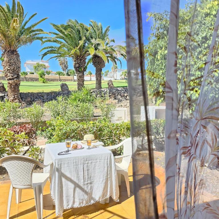NEW STUNNING GOLF VIEW & POOL , South Tenerife - Apartamento de 1 dormitorio - 10