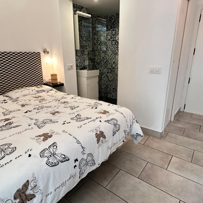 Studio Don Jim Excellent, beautiful luxurious new Studio near Arenal beach - Apartamento de 1 dormitorio - 9