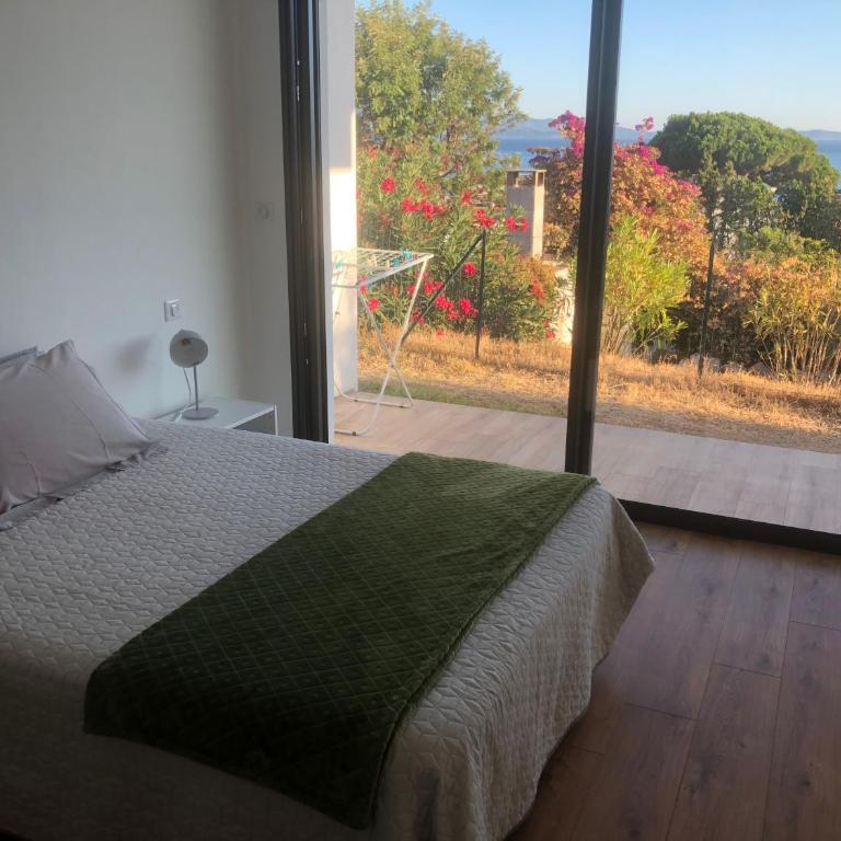 Ajaccio appartement 4 couchages, climatisé a 150m de la plage route des sanguinaires, parking privé - Apartment mit 2 Schlafzimmern - 25