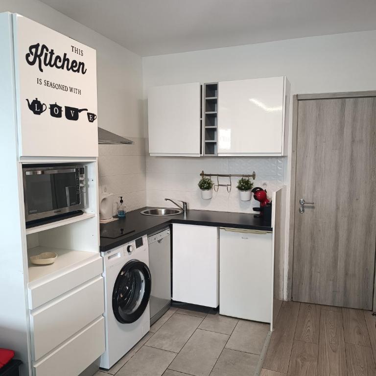 Foras Urban Living à 2 pas du festival - Appartement - Rez-de-Chaussée - 9