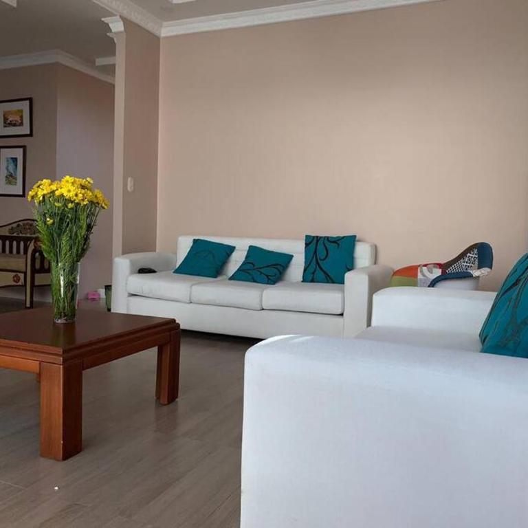 Casa Pepita - Five-Bedroom House - 32